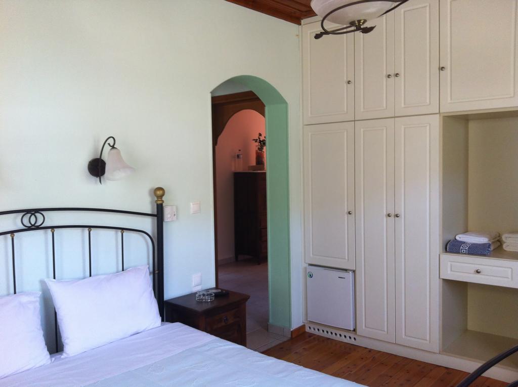 Guesthouse Kolenti Портария Экстерьер фото